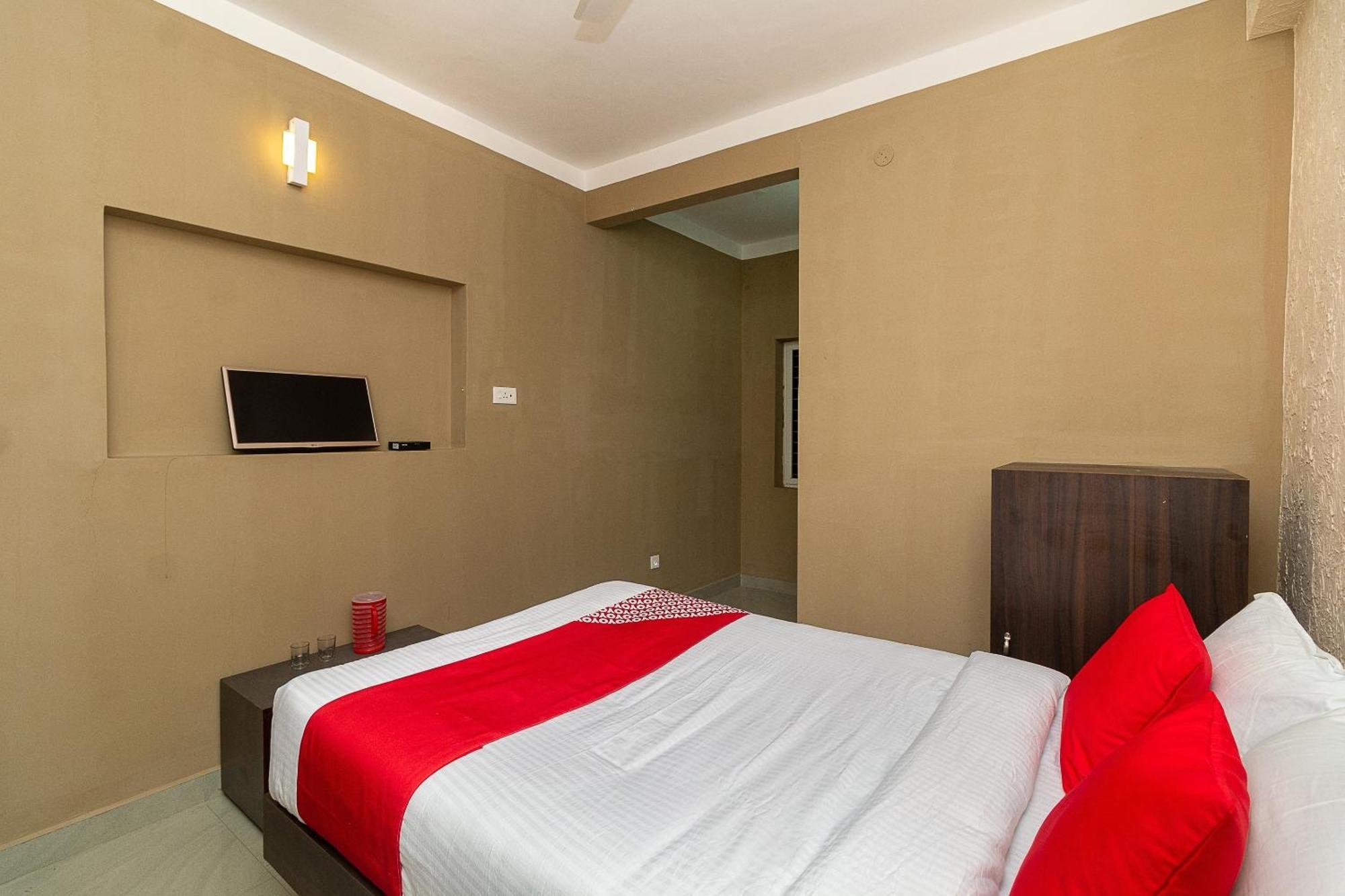 OYO 39885 Green Hills Villa Kuttālam Buitenkant foto