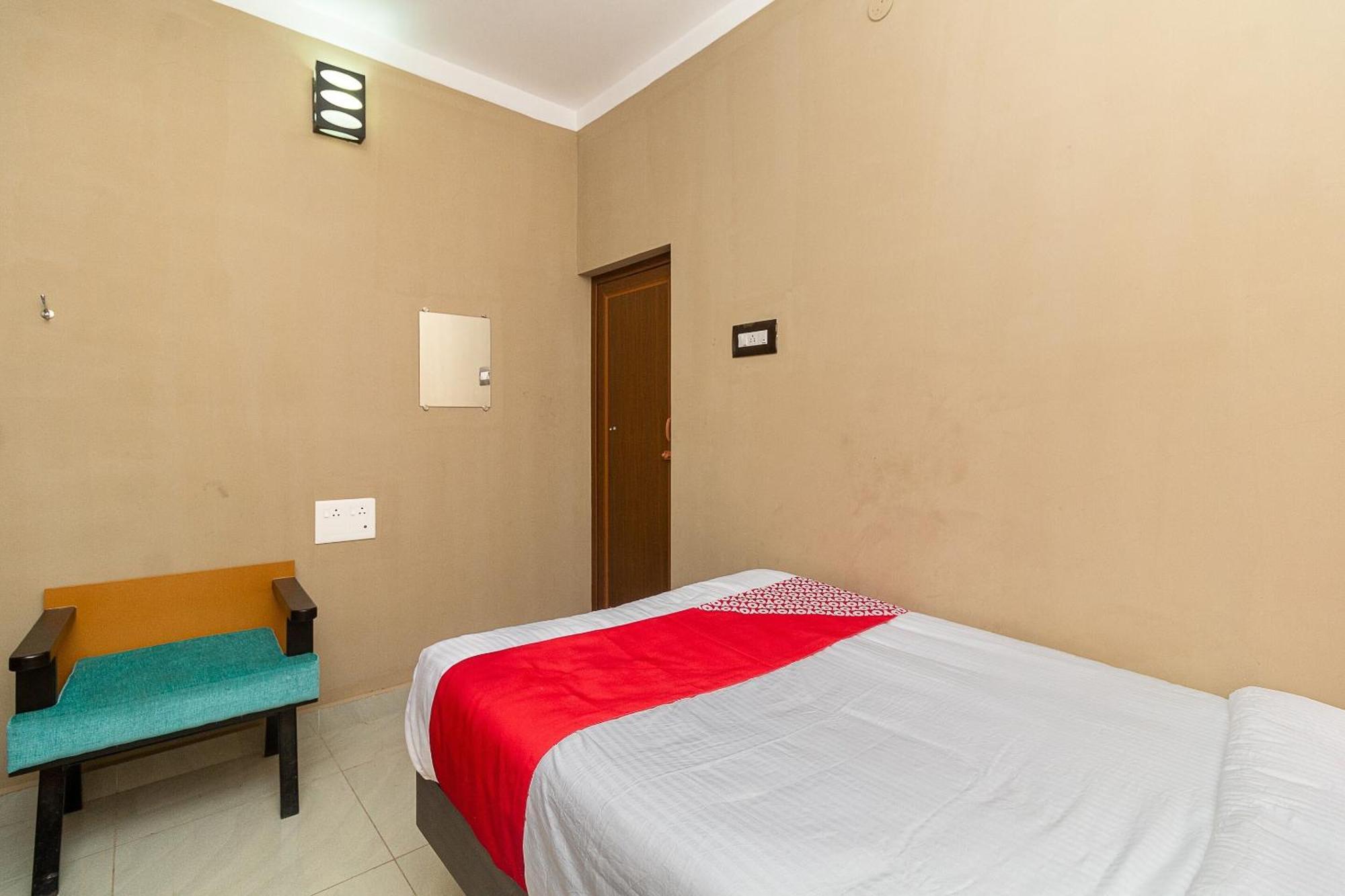OYO 39885 Green Hills Villa Kuttālam Buitenkant foto