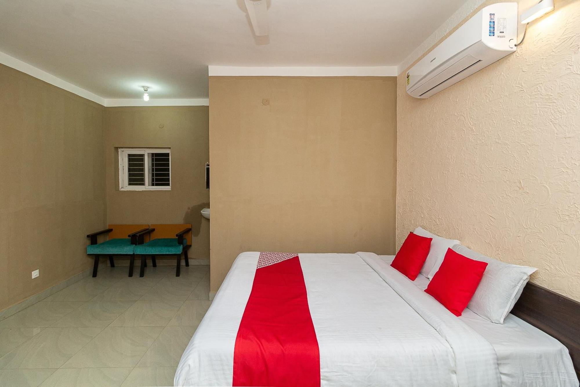 OYO 39885 Green Hills Villa Kuttālam Buitenkant foto