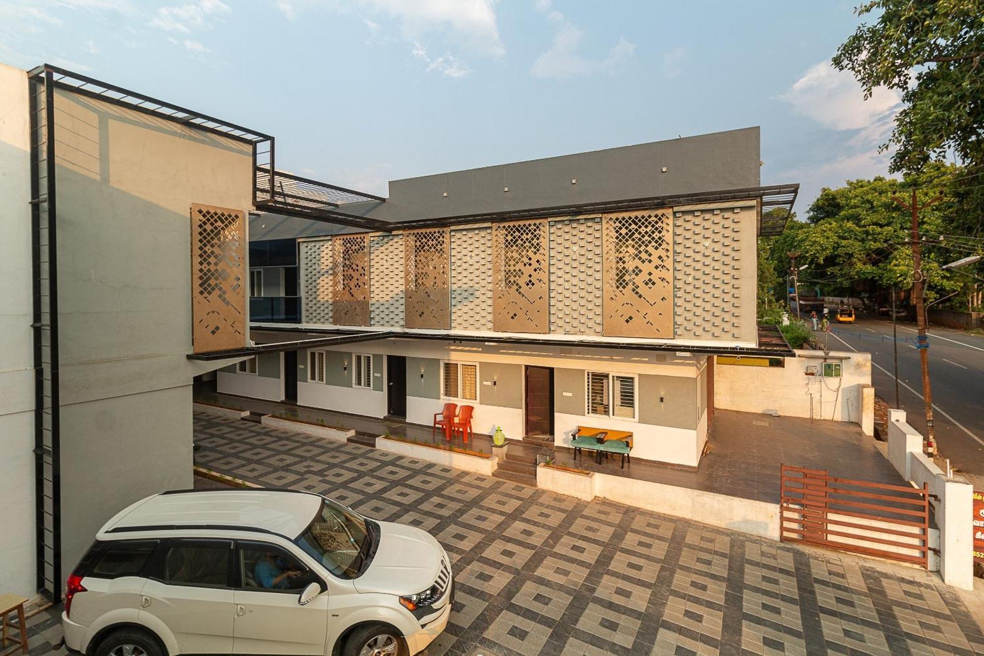 OYO 39885 Green Hills Villa Kuttālam Buitenkant foto